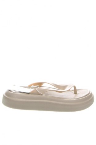 Papucs Reserved, Méret 37, Szín Bézs, Ár 10 089 Ft