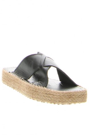 Pantolette RunnerBoss, Größe 37, Farbe Schwarz, Preis 44,99 €