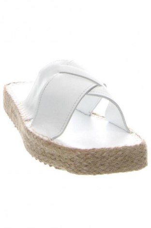 Pantolette RunnerBoss, Größe 39, Farbe Weiß, Preis 41,99 €