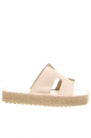 Чехли RunnerBoss, Размер 39, Цвят Бежов, Цена 68,99 лв.