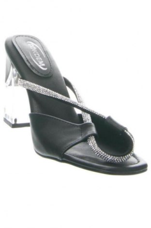 Чехли Unbranded, Размер 39, Цвят Черен, Цена 40,99 лв.