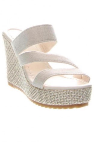 Pantofle Unbranded, Velikost 35, Barva Béžová, Cena  639,00 Kč