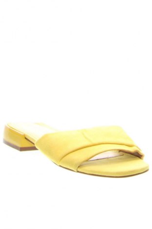 Papuci Zara, Mărime 38, Culoare Galben, Preț 106,99 Lei