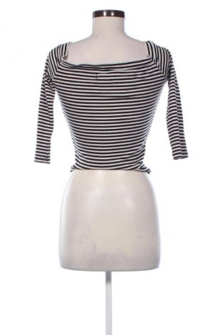 Bluzka damska Bershka, Rozmiar S, Kolor Kolorowy, Cena 28,99 zł