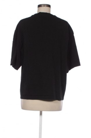 Дамска блуза Bershka, Размер L, Цвят Черен, Цена 36,10 лв.