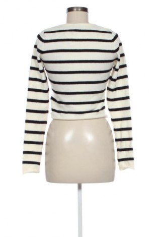 Дамска блуза Bershka, Размер M, Цвят Многоцветен, Цена 10,99 лв.