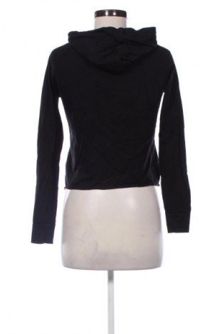 Дамска блуза Bershka, Размер XS, Цвят Черен, Цена 19,99 лв.