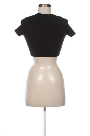 Дамска блуза Bershka, Размер S, Цвят Черен, Цена 19,00 лв.