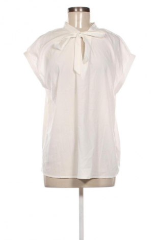 Дамска блуза Bruno Banani, Размер L, Цвят Бял, Цена 62,99 лв.