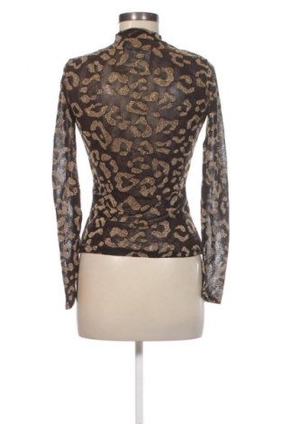 Bluză de femei By Swan Paris, Mărime M, Culoare Multicolor, Preț 75,99 Lei