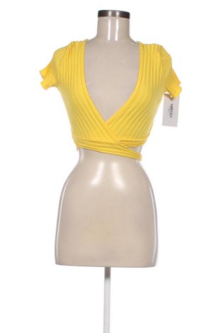 Bluzka damska Chic, Rozmiar S, Kolor Żółty, Cena 71,91 zł