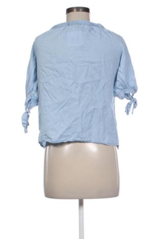 Dámská halenka Colloseum, Velikost S, Barva Modrá, Cena  242,00 Kč