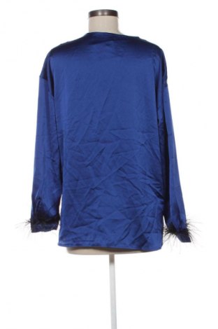 Дамска блуза Curvy Me, Размер M, Цвят Син, Цена 17,99 лв.