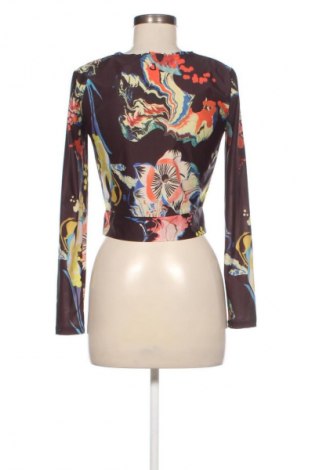 Дамска блуза Desigual, Размер S, Цвят Многоцветен, Цена 31,99 лв.