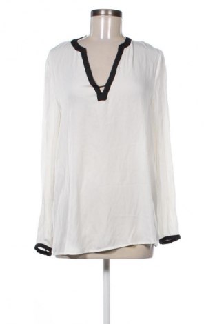 Дамска блуза Esprit, Размер M, Цвят Екрю, Цена 33,93 лв.