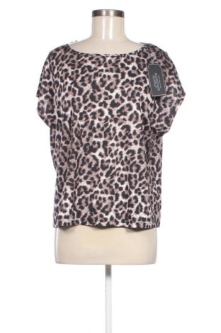 Дамска блуза Fayn, Размер M, Цвят Многоцветен, Цена 62,99 лв.