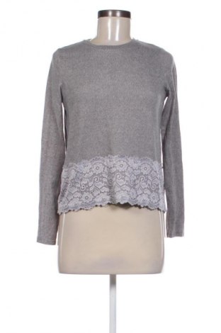 Γυναικεία μπλούζα Fb Sister, Μέγεθος S, Χρώμα Γκρί, Τιμή 9,72 €