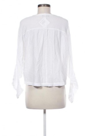 Дамска блуза Friday, Размер S, Цвят Бял, Цена 13,99 лв.