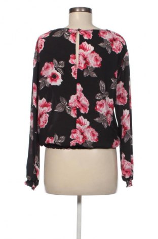 Damen Shirt H&M, Größe M, Farbe Mehrfarbig, Preis 6,99 €