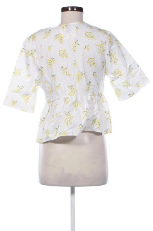 Damen Shirt H&M Divided, Größe S, Farbe Mehrfarbig, Preis 10,00 €