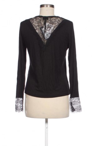 Dámská halenka Jdy, Velikost L, Barva Černá, Cena  379,00 Kč