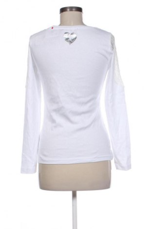 Дамска блуза Kangaroos, Размер S, Цвят Бял, Цена 62,99 лв.