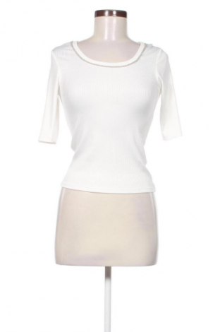 Női blúz Mohito, Méret S, Szín Fehér, Ár 3 800 Ft