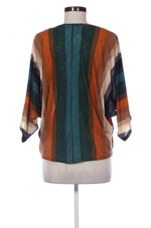 Дамска блуза New Feeling, Размер L, Цвят Многоцветен, Цена 19,14 лв.