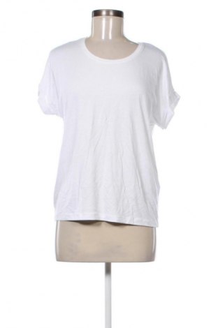 Дамска блуза ONLY, Размер S, Цвят Бял, Цена 36,99 лв.