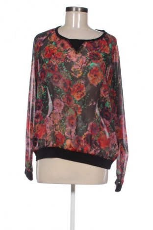 Дамска блуза ONLY, Размер M, Цвят Многоцветен, Цена 20,00 лв.