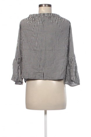 Дамска блуза ONLY, Размер M, Цвят Многоцветен, Цена 11,99 лв.