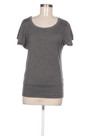 Дамска блуза ONLY, Размер S, Цвят Сив, Цена 20,00 лв.