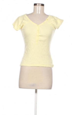 Női blúz ONLY, Méret M, Szín Sárga, Ár 4 000 Ft