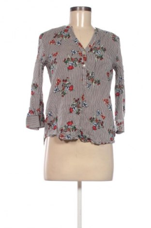Дамска блуза Primark, Размер S, Цвят Многоцветен, Цена 10,99 лв.