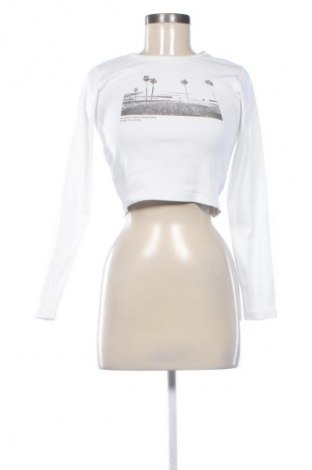 Bluzka damska Pull&Bear, Rozmiar M, Kolor Biały, Cena 37,22 zł