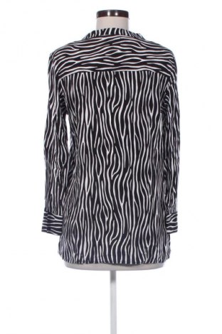 Дамска блуза Reserved, Размер M, Цвят Многоцветен, Цена 19,00 лв.