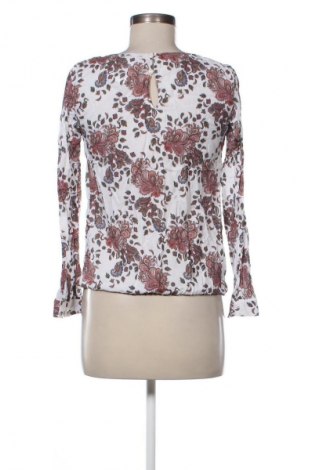 Дамска блуза Reserved, Размер XS, Цвят Многоцветен, Цена 25,00 лв.