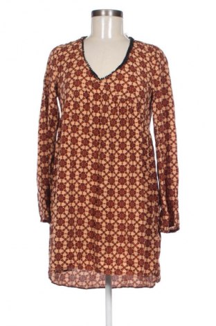 Bluzka damska Review, Rozmiar M, Kolor Kolorowy, Cena 78,16 zł