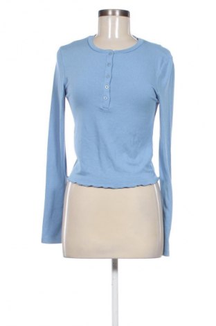 Dámská halenka Stradivarius, Velikost M, Barva Modrá, Cena  169,00 Kč