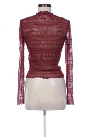 Γυναικεία μπλούζα Stradivarius, Μέγεθος S, Χρώμα Κόκκινο, Τιμή 10,00 €