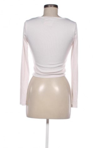 Γυναικεία μπλούζα Stradivarius, Μέγεθος M, Χρώμα Λευκό, Τιμή 9,72 €