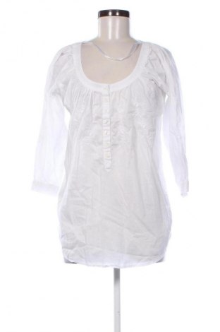Дамска блуза Unbranded, Размер M, Цвят Бял, Цена 19,00 лв.