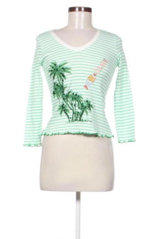 Дамска блуза Unbranded, Размер M, Цвят Многоцветен, Цена 19,55 лв.