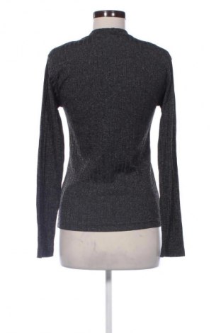 Bluză de femei Unbranded, Mărime M, Culoare Gri, Preț 50,00 Lei