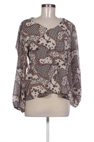 Дамска блуза Unbranded, Размер L, Цвят Многоцветен, Цена 36,10 лв.