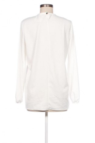 Дамска блуза Unbranded, Размер M, Цвят Бял, Цена 13,99 лв.