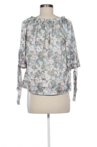 Дамска блуза Unbranded, Размер M, Цвят Многоцветен, Цена 4,99 лв.