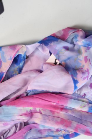 Дамска блуза Unbranded, Размер S, Цвят Многоцветен, Цена 13,99 лв.