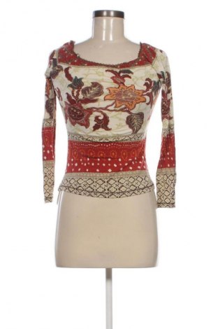 Дамска блуза Unbranded, Размер M, Цвят Многоцветен, Цена 19,00 лв.