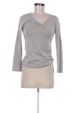 Дамска блуза Unbranded, Размер S, Цвят Сив, Цена 19,00 лв.